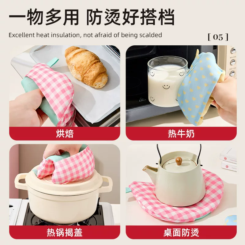 Cartoon heat-resistant and anti-scalding gloves for household oven, kitchen, thickened, high-temperature resistant, microwave baking dedicated gloves