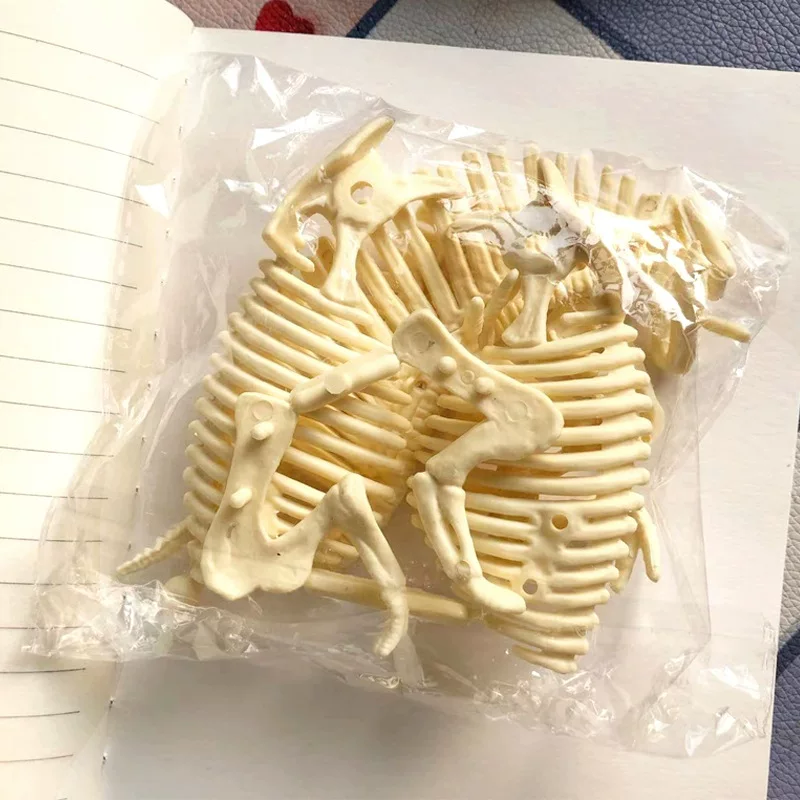 恐龙骨架模型考古挖掘玩具仿真恐龙化石拼装跨境寻宝挖宝工具批发