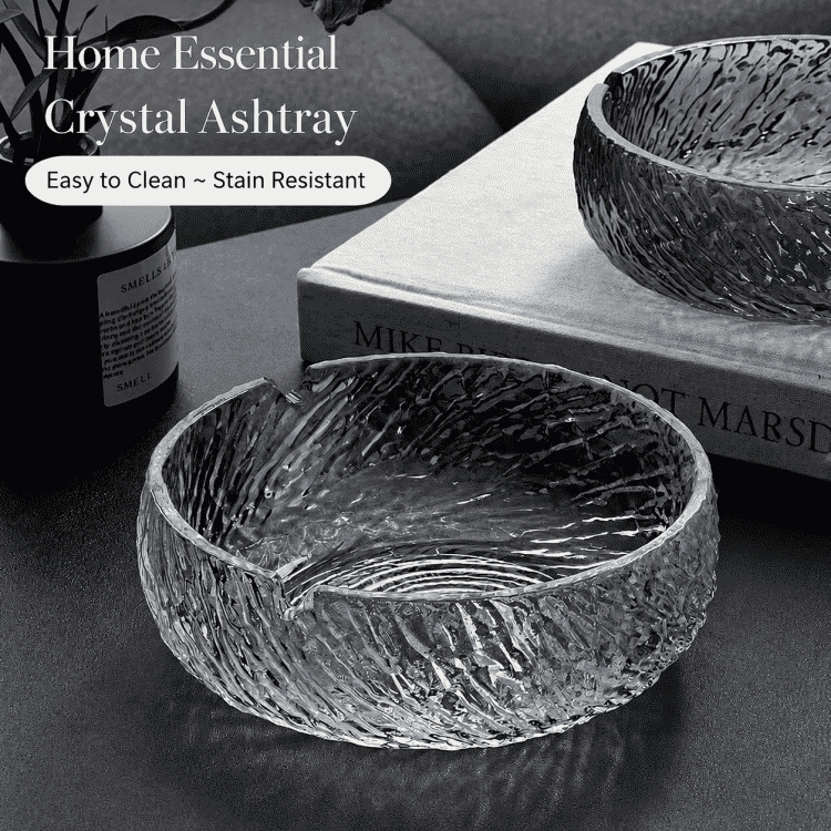 Nordic style fashionable anti-slip and anti-fly design, grand living room and office decoration, high appearance level, creative glass ashtray