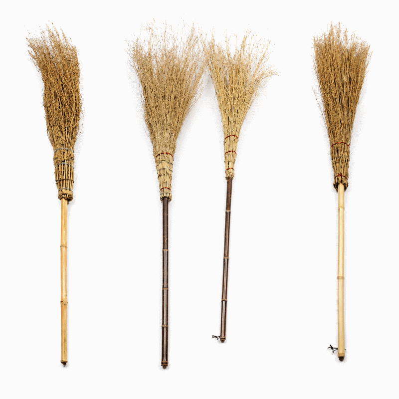 Outdoor bamboo broom, bamboo broom, broom, courtyard cleaning, road sweeping, ground cleaning, sanitation broom