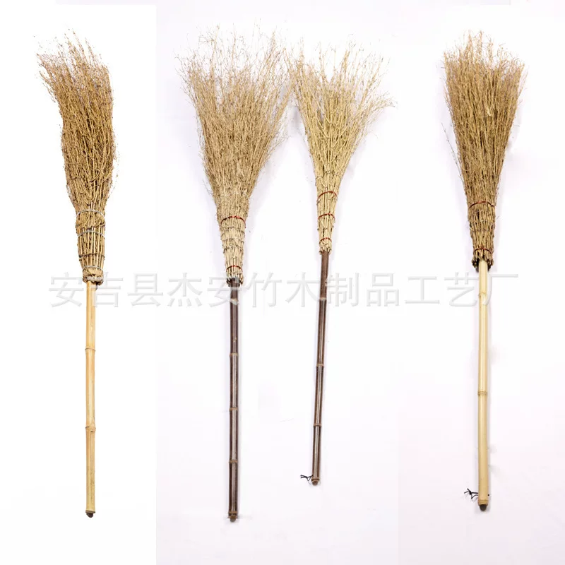 Outdoor bamboo broom, bamboo broom, broom, courtyard cleaning, road sweeping, ground cleaning, sanitation broom