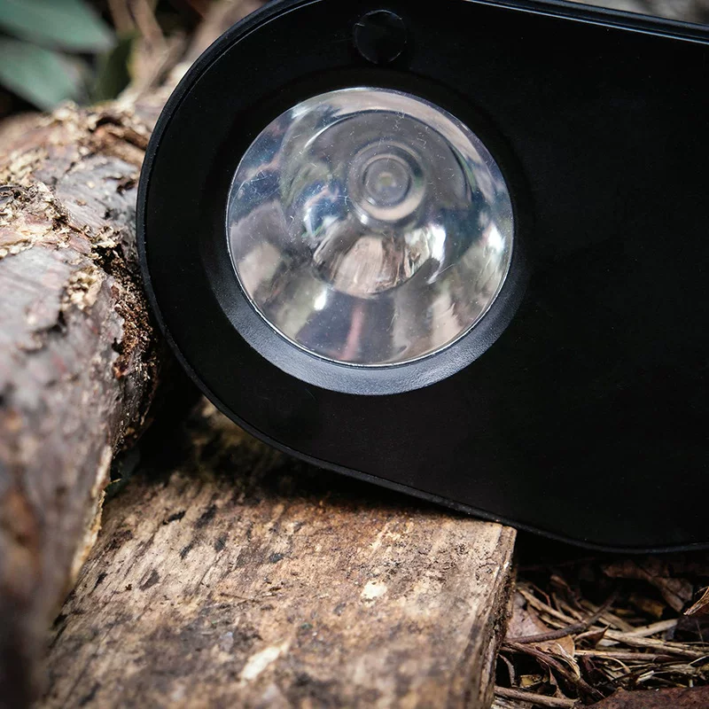 Multi-functional camping light, LED strong light long-range outdoor searchlight, large capacity, long battery life, handheld flashlight